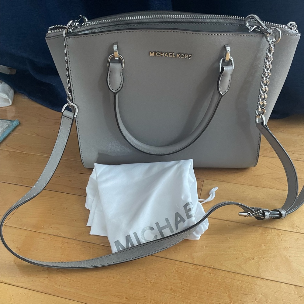 Michael Kors Ellis satchel bag, pearl gray, New